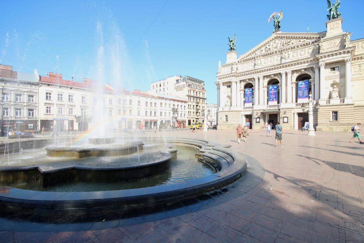 Romantik Luxsovsky Svobode 39 Vivaldi Four Seasons Suitte Apartment Lviv Exterior photo